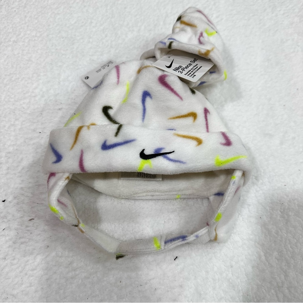 White Toddler Nike Hat and Mitten Set